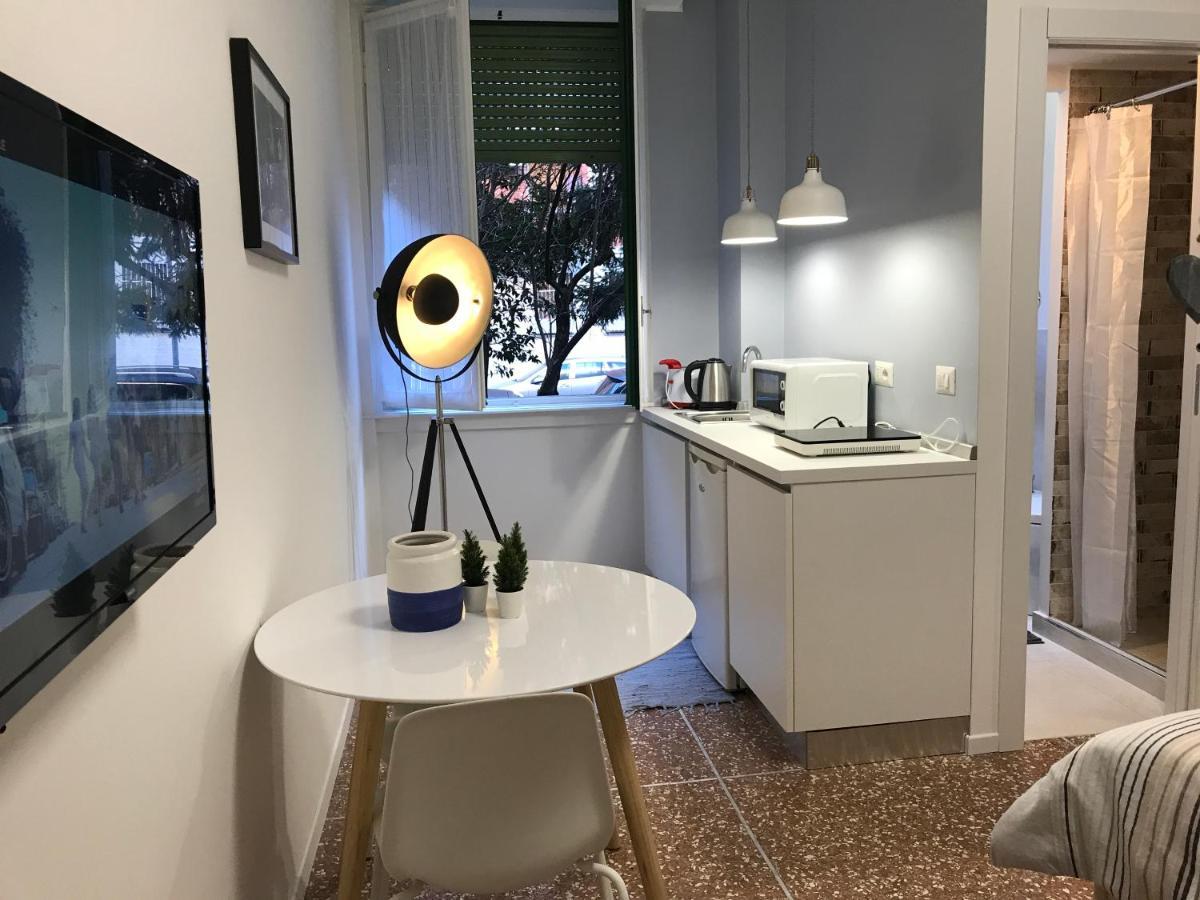Studio 25 Apartment - Near Metro M3 ميلان المظهر الخارجي الصورة