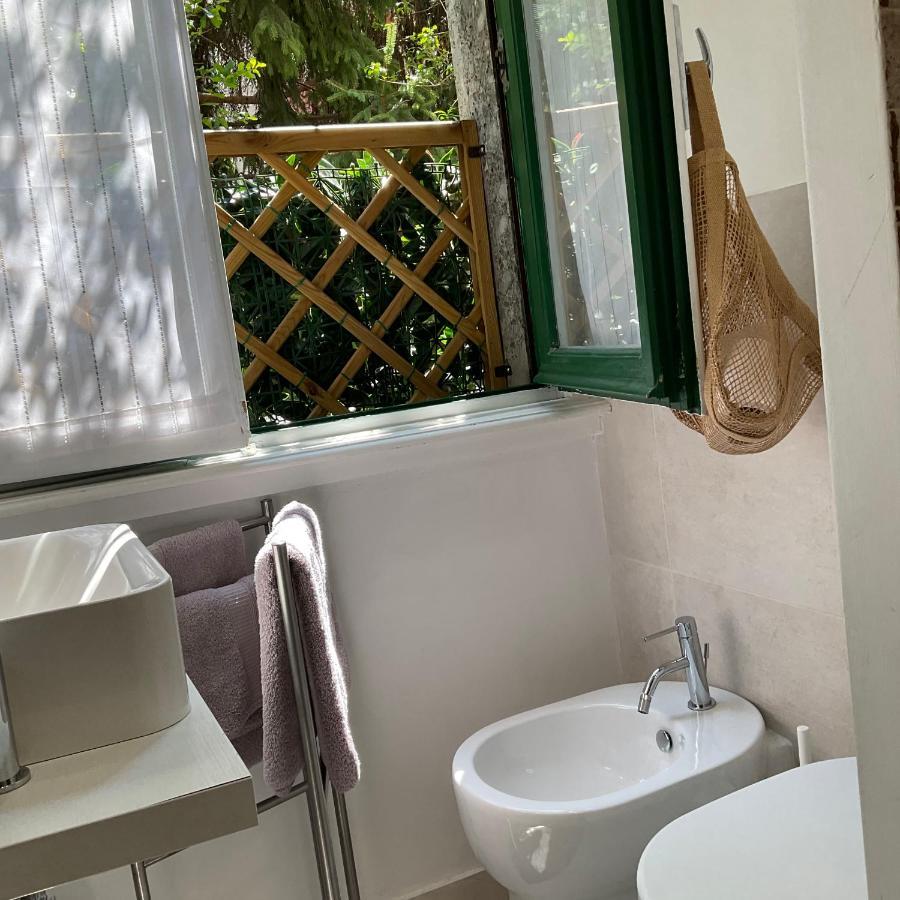 Studio 25 Apartment - Near Metro M3 ميلان المظهر الخارجي الصورة