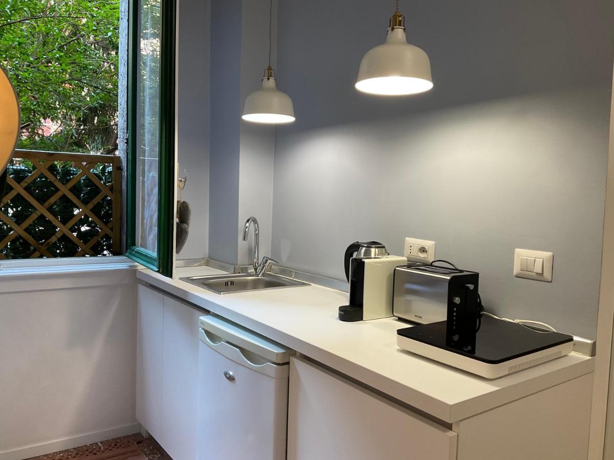 Studio 25 Apartment - Near Metro M3 ميلان المظهر الخارجي الصورة