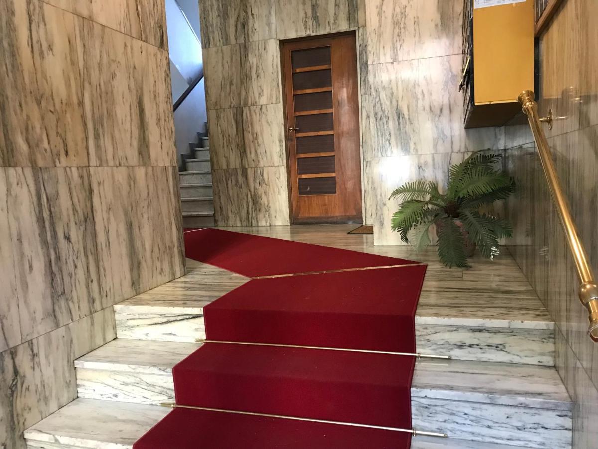 Studio 25 Apartment - Near Metro M3 ميلان المظهر الخارجي الصورة